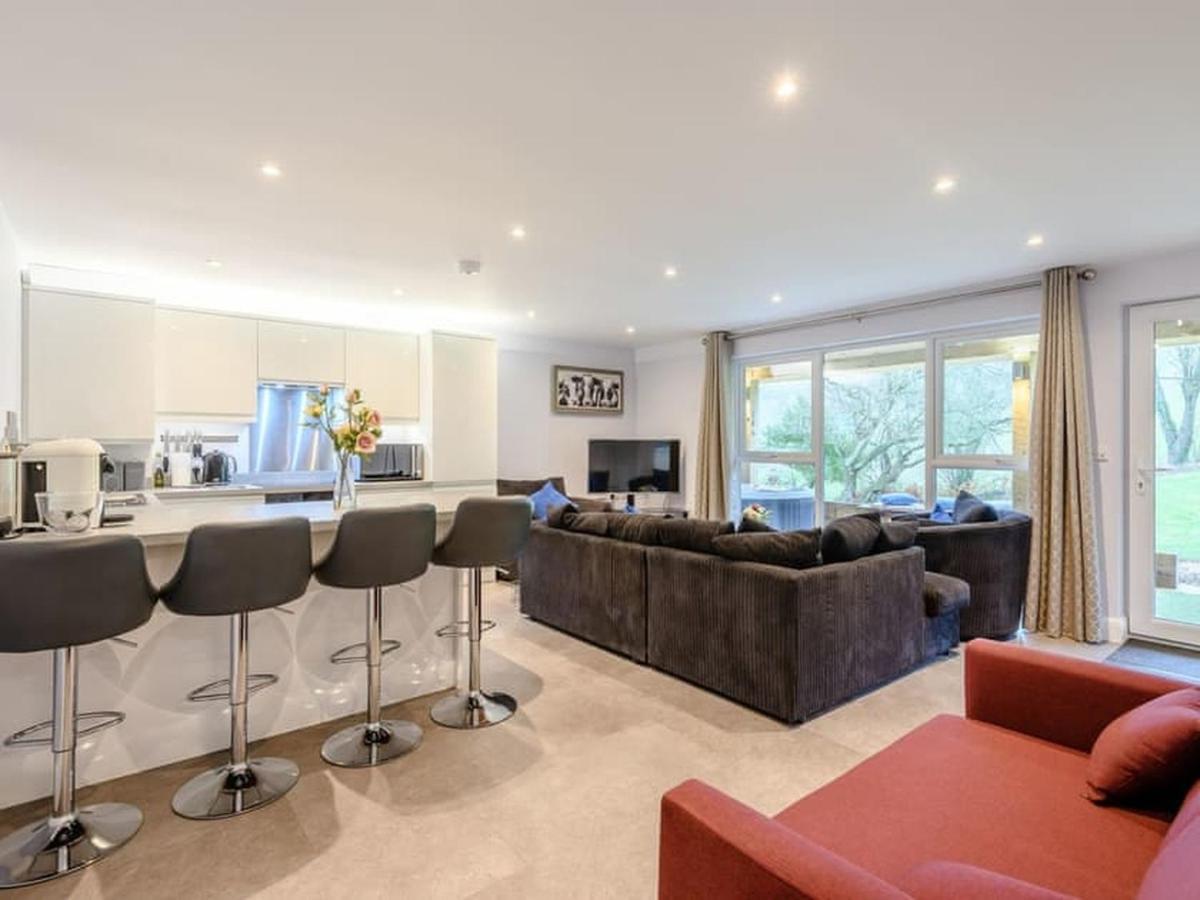 The Hideout, A Detached Lodge, Hot Tub, Heating, Wifi & Parking Long Bredy Dış mekan fotoğraf