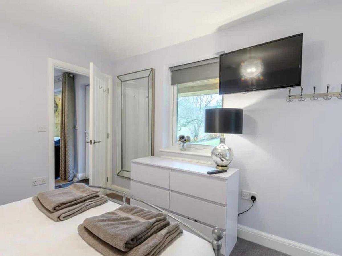 The Hideout, A Detached Lodge, Hot Tub, Heating, Wifi & Parking Long Bredy Dış mekan fotoğraf